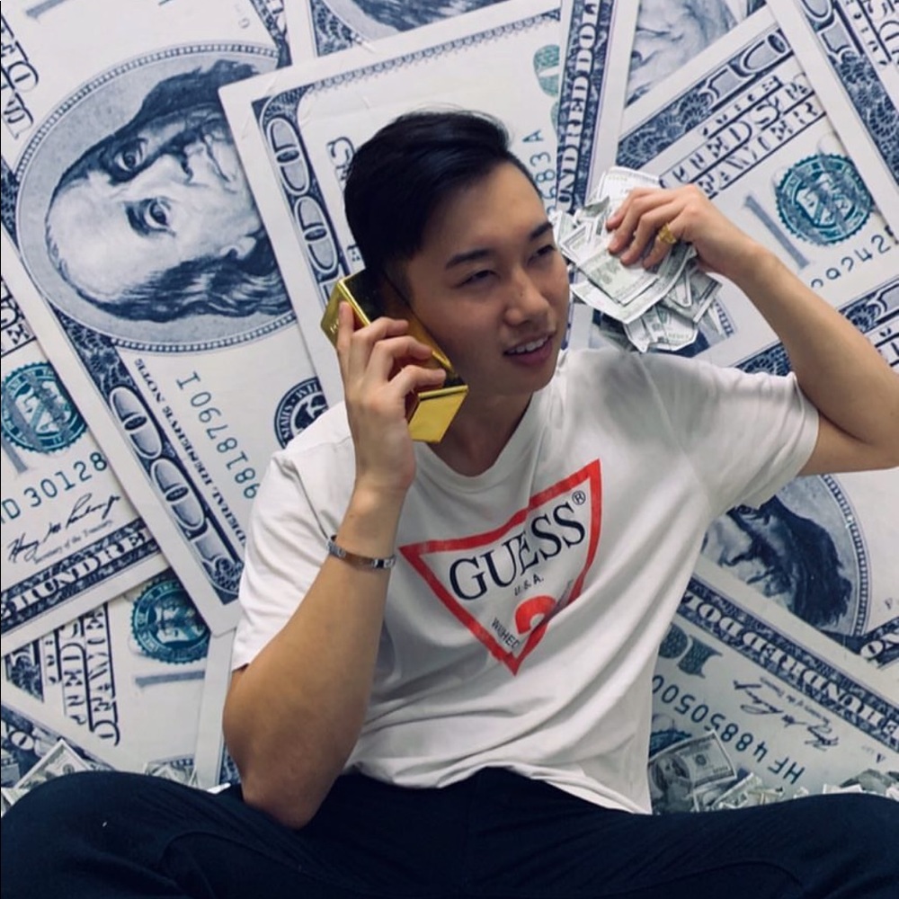 Meet your Posher, Connor